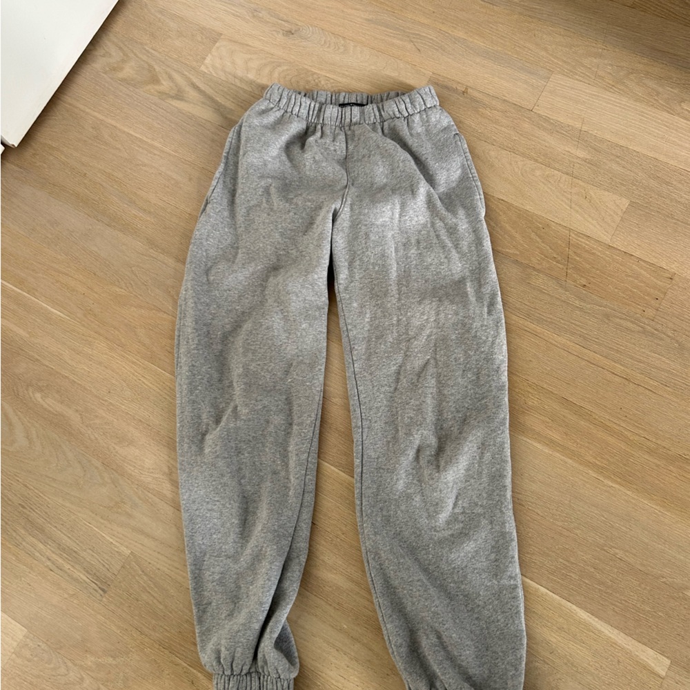 Grey brandy Melville sweatpants